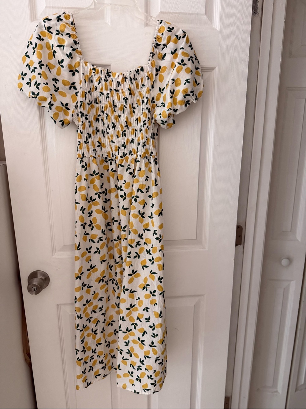 THE LIMONCELLO DRESS White Lemon Print Puff Sleeve Midi Dress